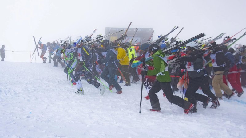 Erbarmungsloser den je! Pics vom Kult-Skirennen in St. Anton