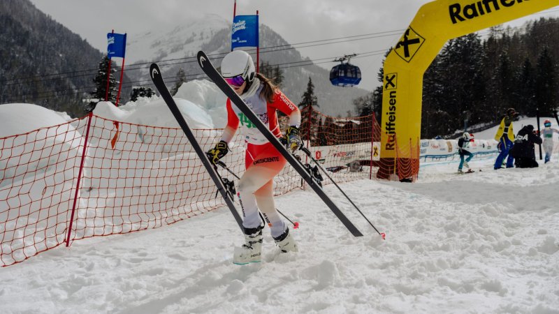 Erbarmungsloser den je! Pics vom Kult-Skirennen in St. Anton