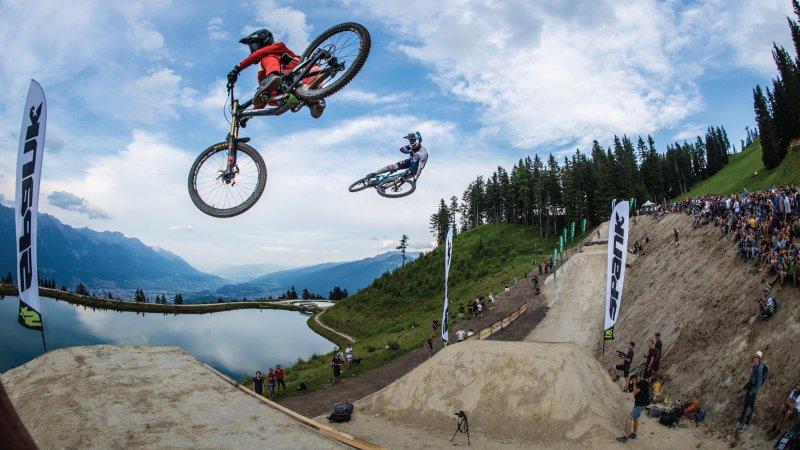 Sportarena der Superlative: Von der Unterkunft zu den Events