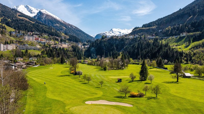 Stars zum Anfassen: "Ski & <a href='/ski1/daten/news/golf/golf/' class='tag'>Golf</a> Competition" im Gasteinertal