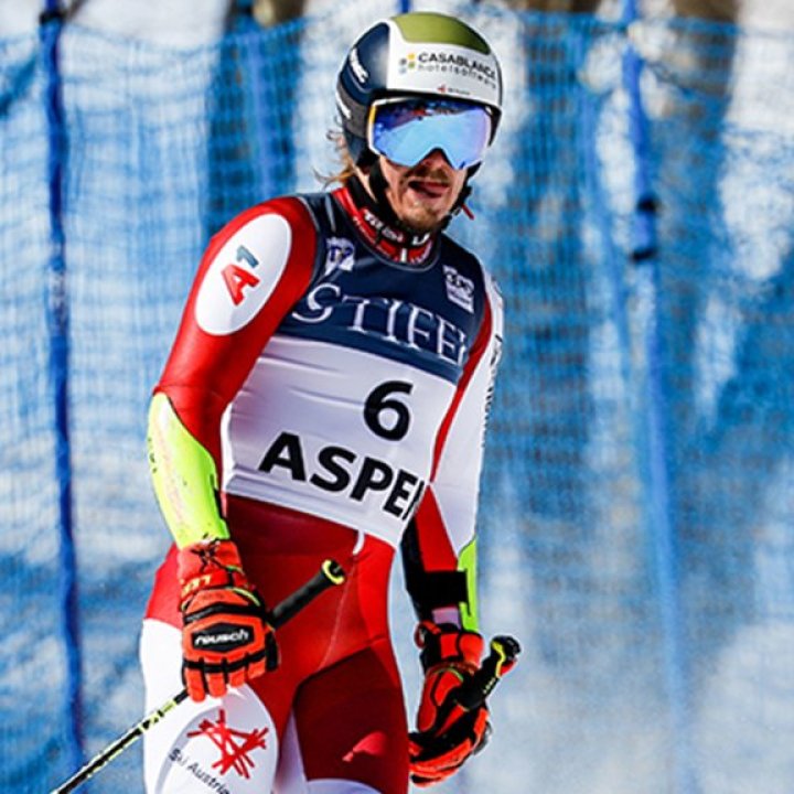 Griff auf den Rücken: So geht es Feller nach RTL-Aus