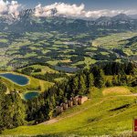 Wanderung statt Schussfahrt: Die legendäre Streif im Sommer