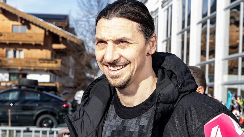 Kitzbühel 2025: Von Arnie bis Zlatan! Promis bei Streif-Show