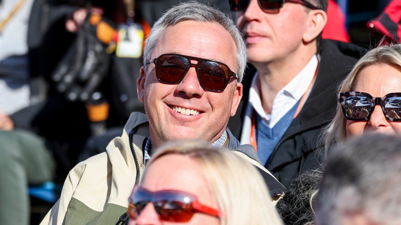 Kitzbühel 2025: Von Arnie bis Zlatan! Promis bei Streif-Show