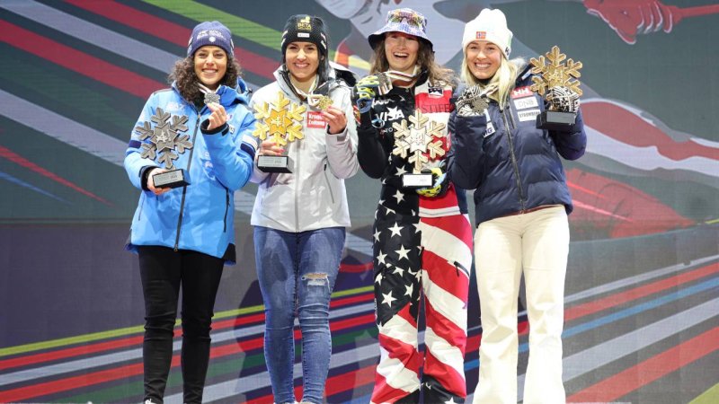 Hier erhält Stephanie Venier ihre GOLDENE