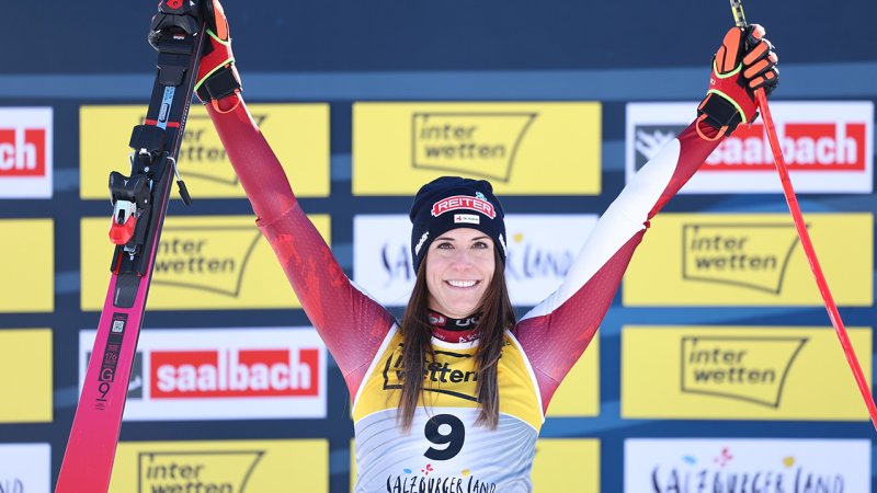 Mirjam Puchner - Bilder ihrer Karriere
