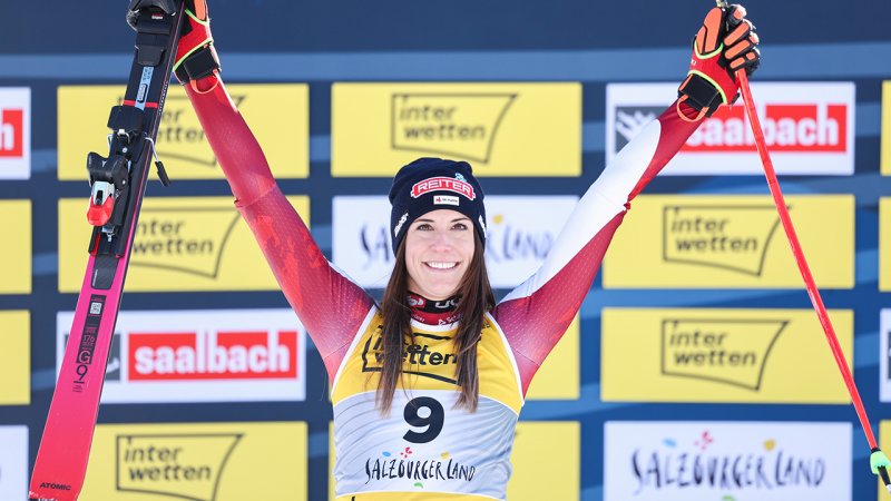 Mirjam Puchner - Bilder ihrer Karriere