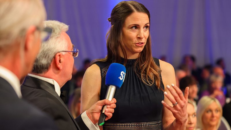 Mirjam Puchner - Bilder ihrer Karriere